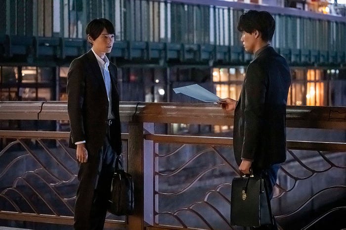 古川雄輝、福士蒼汰「弁護士ソドム」第6話より(C)テレビ東京