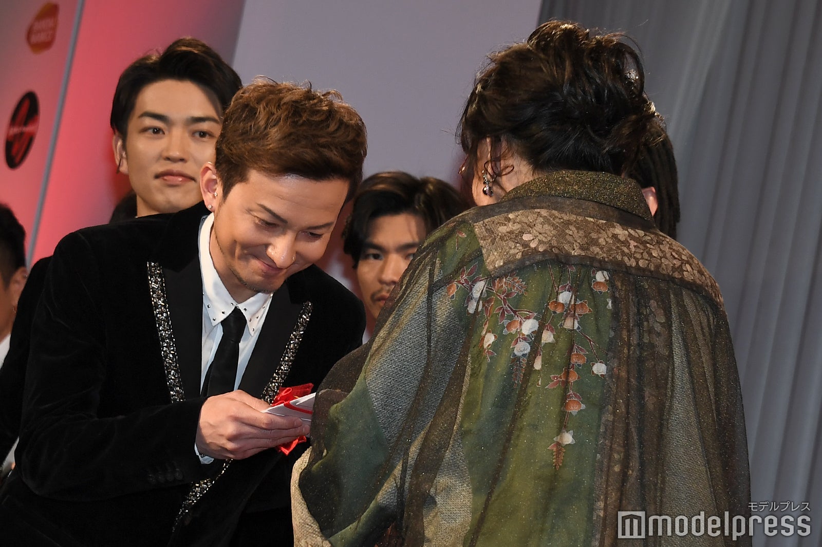 DA PUMP受賞の瞬間 （C）モデルプレス