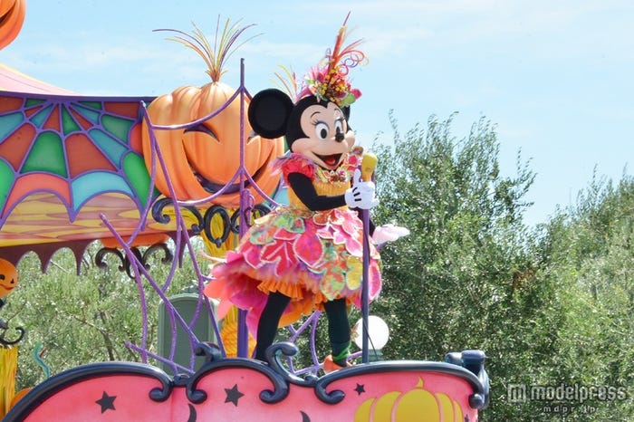 東京ディズニーランド新パレード「ハッピーハロウィーンハーべスト」