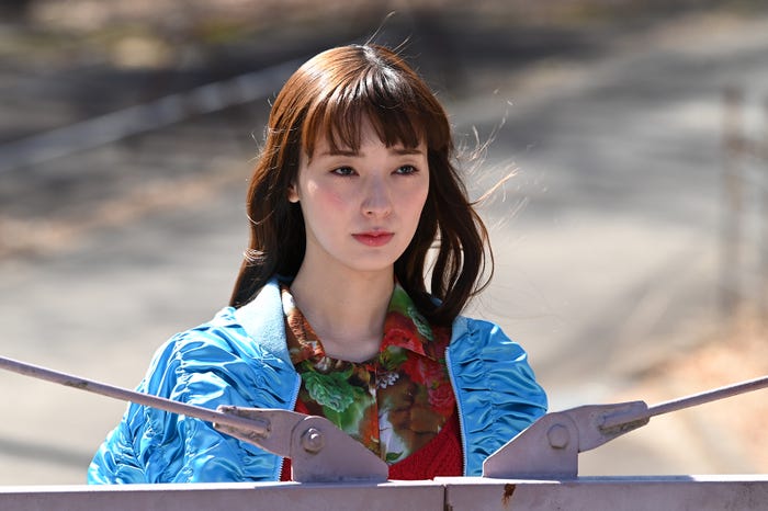 宮本茉由「6秒間の軌跡~花火師・望月星太郎の2番目の憂鬱」第1話より(C)テレビ朝日