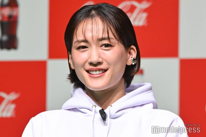 綾瀬はるか (C)モデルプレス