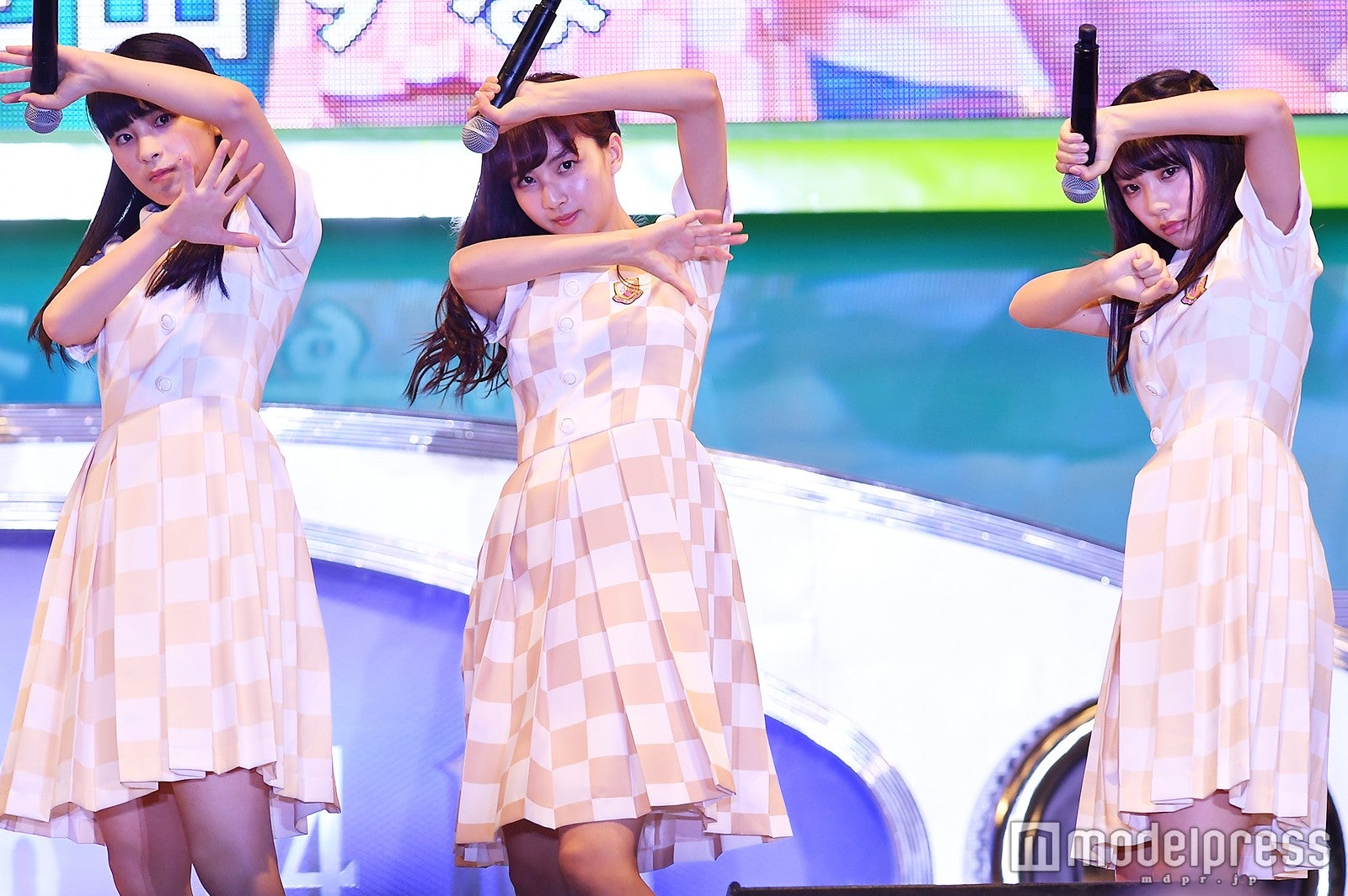 乃木坂46（C）モデルプレス