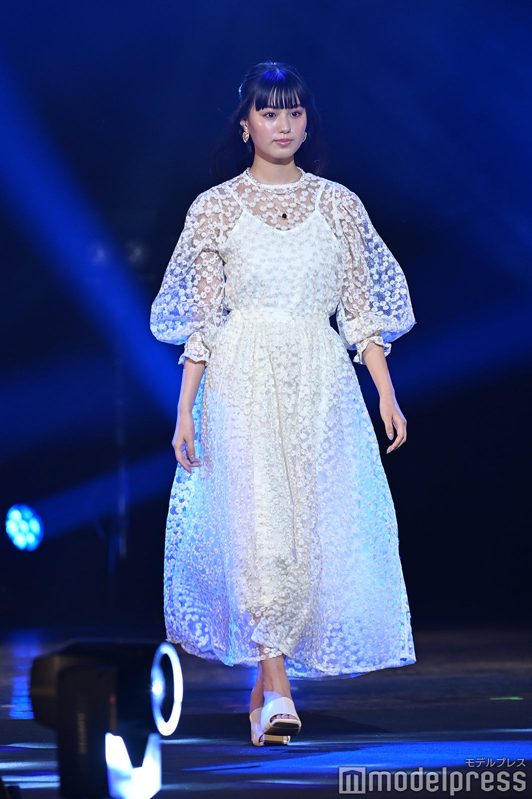 （C）モデルプレス