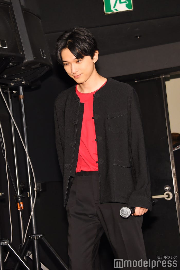 吉沢亮(C)モデルプレス