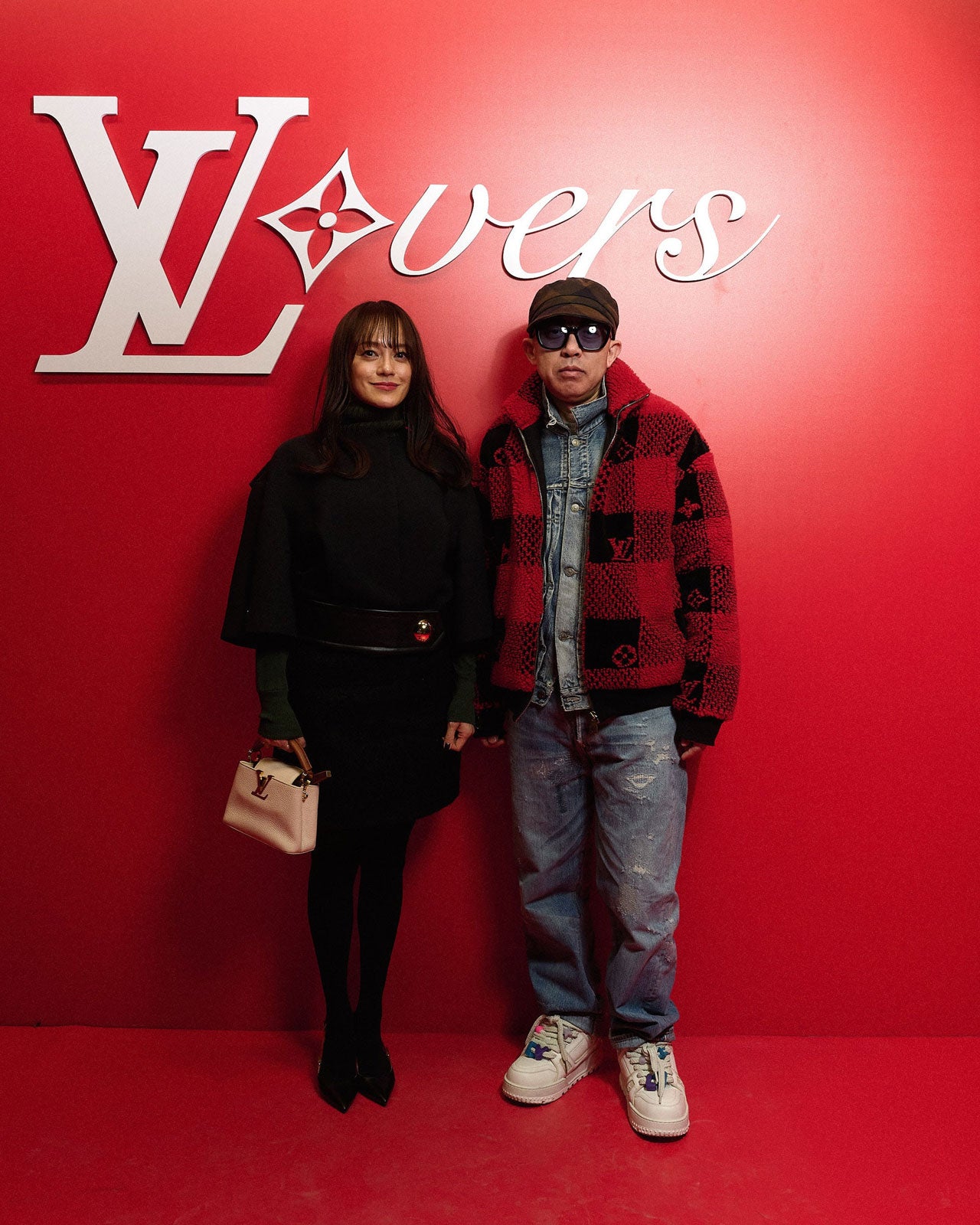 Nigo & 牧瀬里穂（C）LOUIS VUITTON