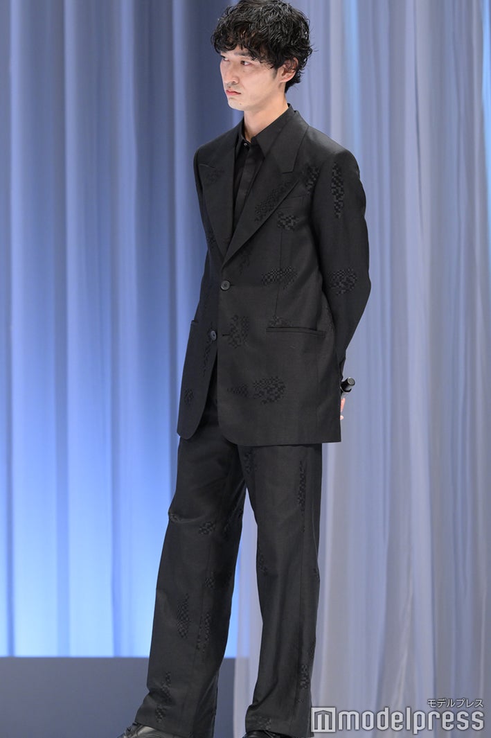 上杉柊平（C）モデルプレス