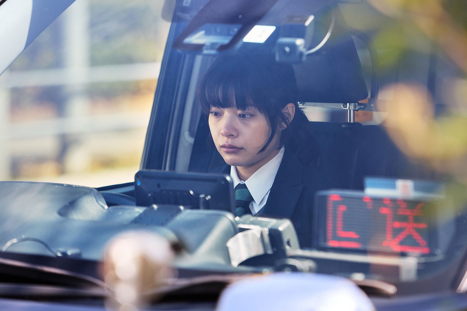 岸井ゆきの「日曜の夜ぐらいは…」第2話より（C）ABCテレビ