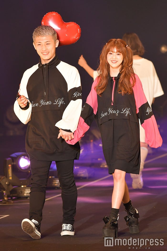 平本蓮&中野恵那 (C)モデルプレス