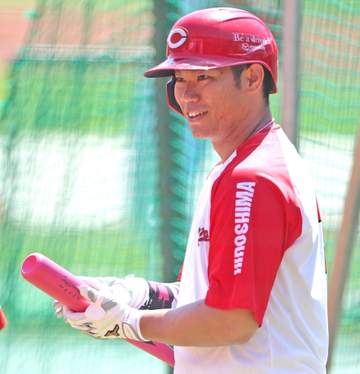 広島・坂倉が4年ぶりに三塁でスタメン出場 5月は打率・444と絶好調 モンテロが「5番・一塁」で11試合ぶりスタメン