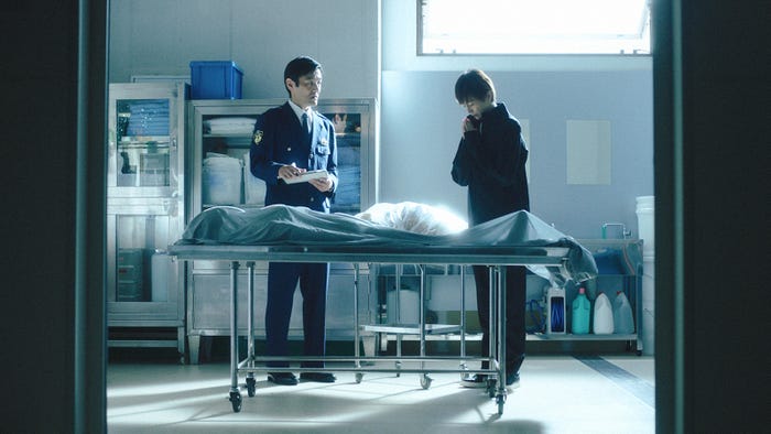 「エンジェルフライト 国際霊柩送還士」第4話より(C)NHK