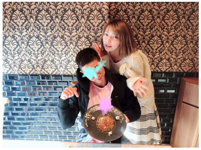 後藤真希と夫の2ショット/後藤真希オフィシャルブログ(Ameba)より