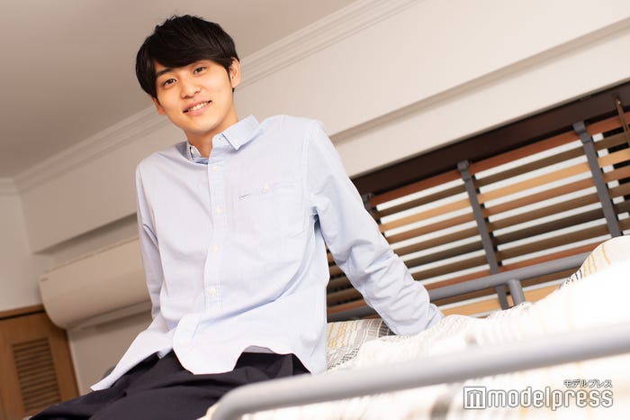 鈴木志遠/撮影は男子部屋にて (C)モデルプレス