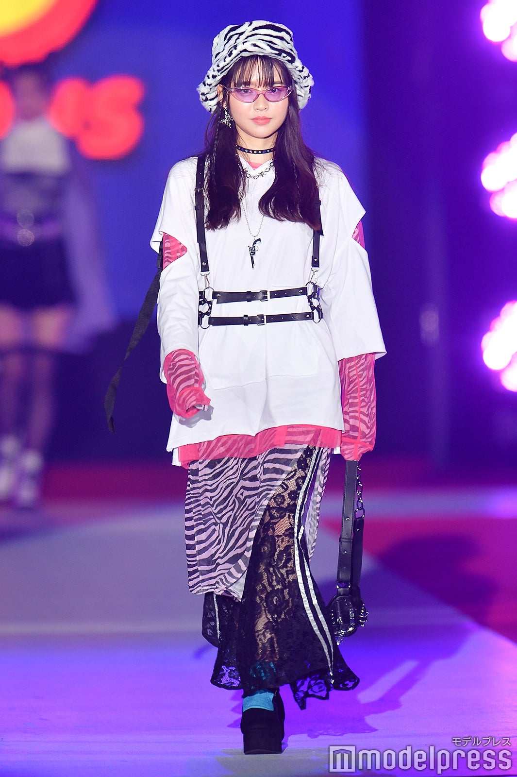 鎮西寿々歌（C）モデルプレス