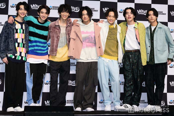 WAVE/(左から)櫻井亜蓮、樫又龍ノ介、小方蒼介、井内悠陽、中山翔貴、井上陽向大、植野花道(C)モデルプレス