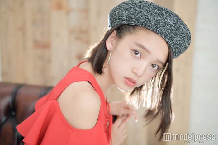 α-X’sあかり(C)モデルプレス