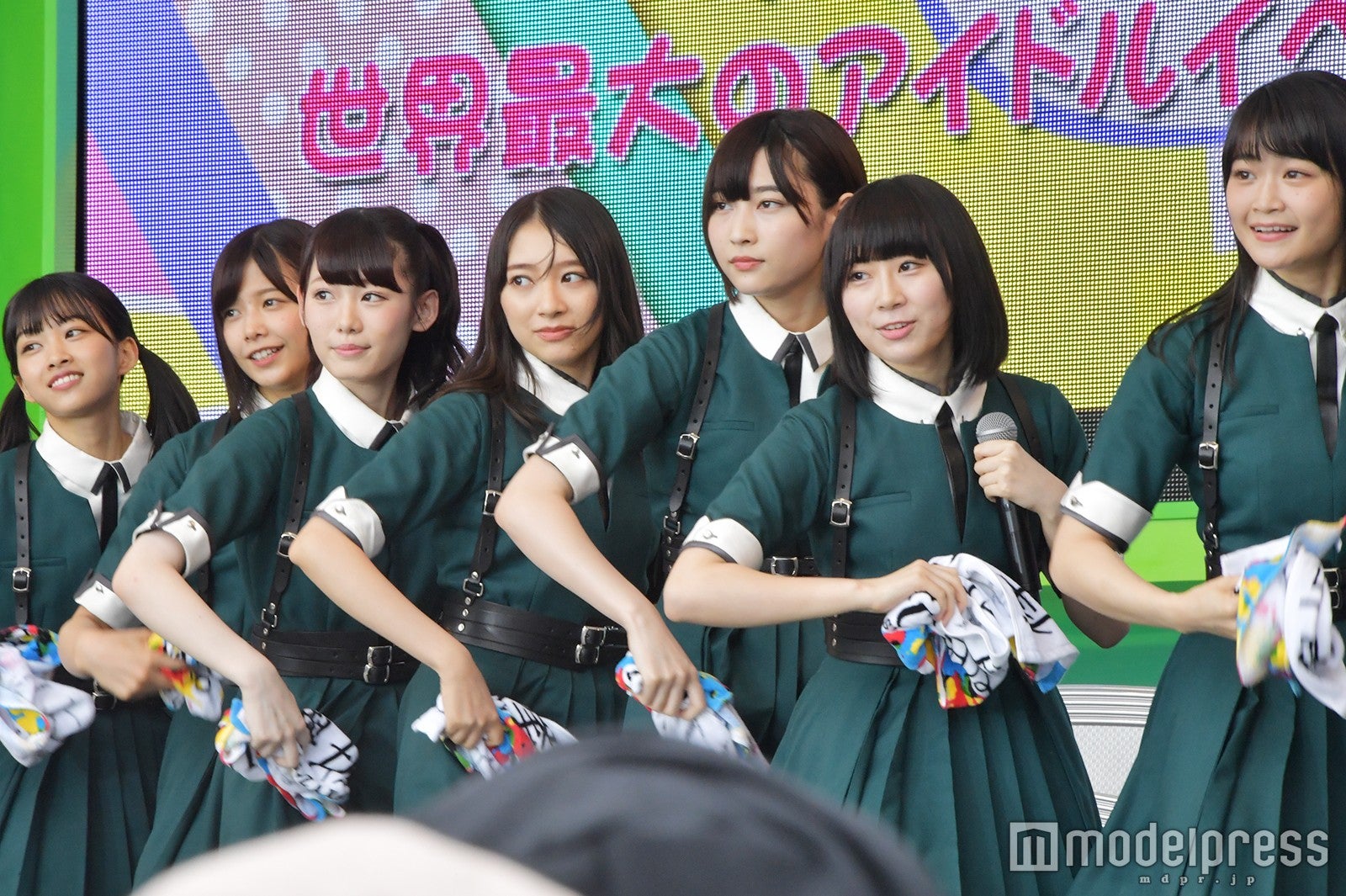 原田葵、渡邉理佐、小池美波、佐藤詩織、志田愛佳、長沢菜々香、石森虹花（C）モデルプレス