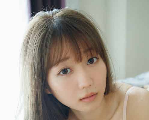 =LOVE大谷映美里、美バストチラリ 23歳バースデーに「週プレ」初表紙