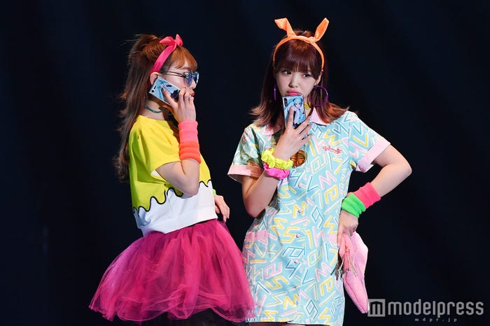 ちぃぽぽ(吉木千沙都)、にこるん(藤田ニコル)(C)モデルプレス