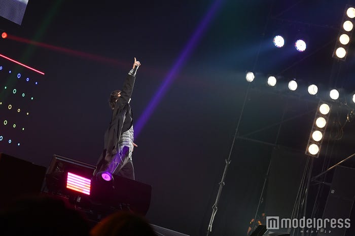 SKY-HI(C)モデルプレス