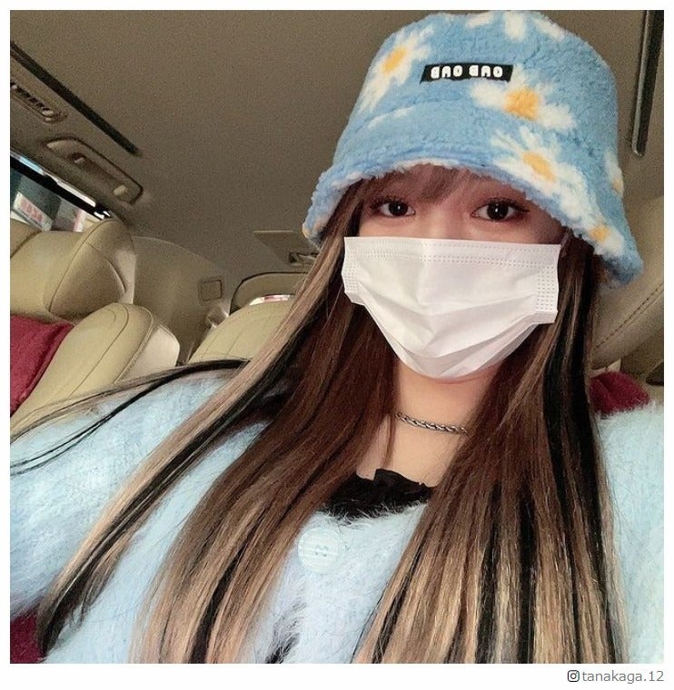 パパラピーズ・タナカガ、ロングヘア×ローライトで印象ガラリ「似合う」「天才」新ヘアに絶賛の声