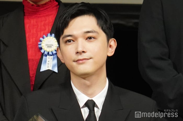 吉沢亮(C)モデルプレス