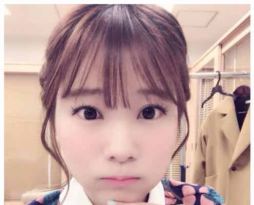 重盛さと美の可愛すぎるシースルーバングは「自分で切っています」 “本当に若返る”切り方のコツとは?