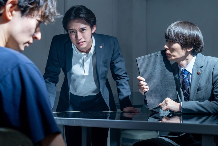 阿久津仁愛、犬飼貴丈/ドラマ9「コーチ」場面写真(C)「コーチ」製作委員会