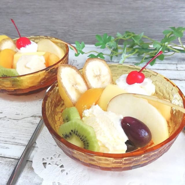 業務スーパーのカスタードプリンをプリンアラモードにアレンジ