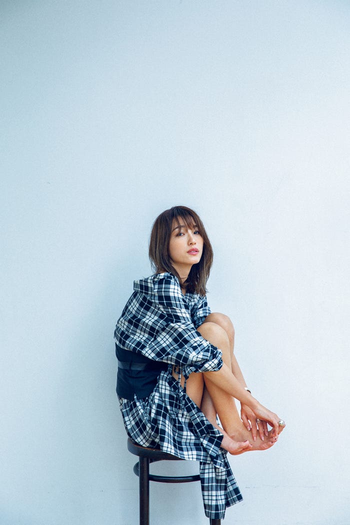 木下優樹菜/「ViVi」2月号(講談社、12月21日発売)