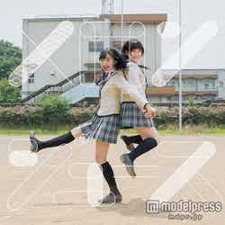 HKT48「メロンジュース」（2013年9月4日発売）ジャケット 劇場盤（C）AKS