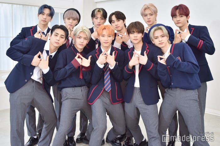 INI(後列左から)池崎理人、後藤威尊、許豊凡、尾崎匠海、佐野雄大、田島将吾(前列左から)西洸人、高塚大夢、木村柾哉、藤牧京介、松田迅 (C)モデルプレス