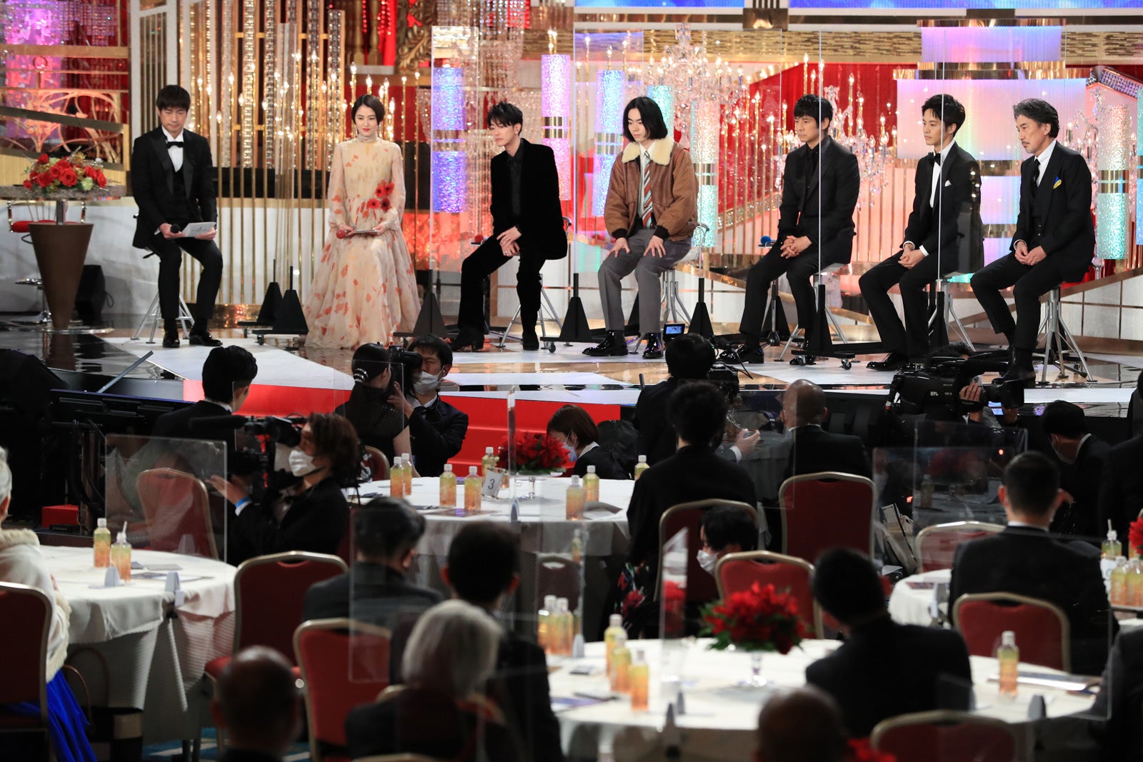 羽鳥慎一、長澤まさみ、佐藤健、菅田将暉、西島秀俊、松坂桃李、役所広司（C）東京写真記者協会