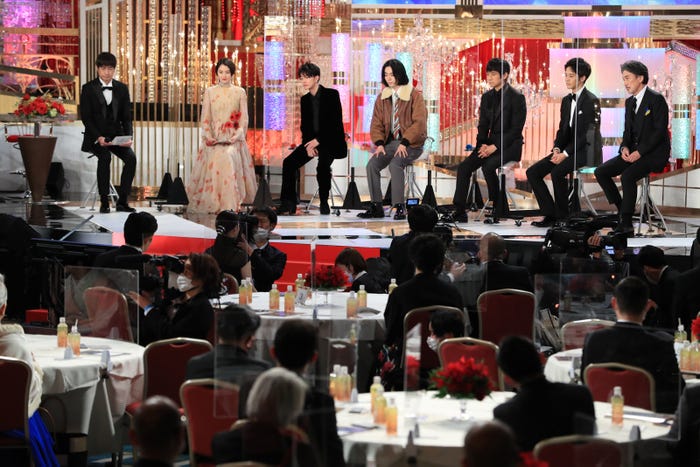 羽鳥慎一、長澤まさみ、佐藤健、菅田将暉、西島秀俊、松坂桃李、役所広司(C)東京写真記者協会