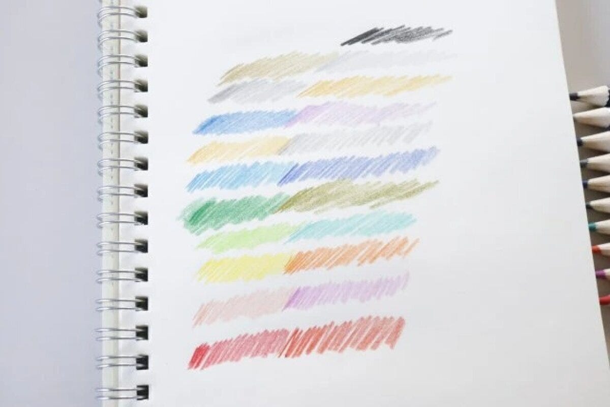 ダイソー　ツイン色鉛筆（20色セット）　発色