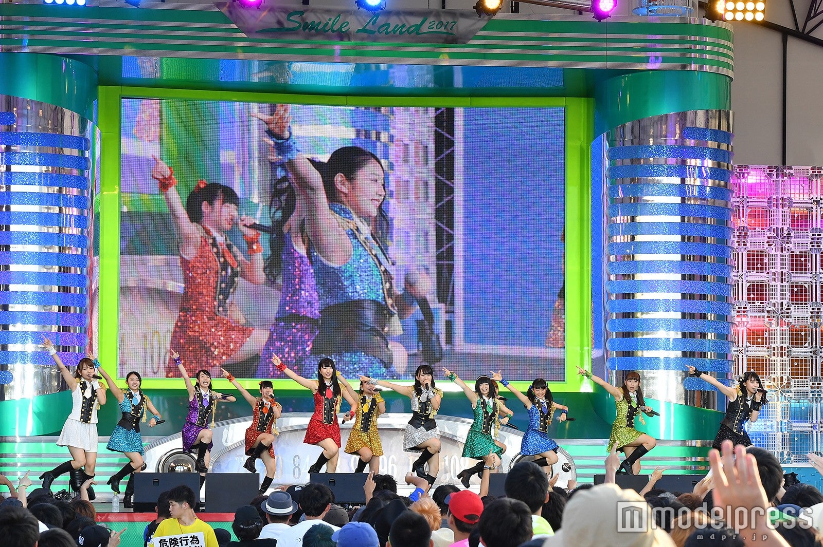 SUPER☆GiRLS （C）モデルプレス