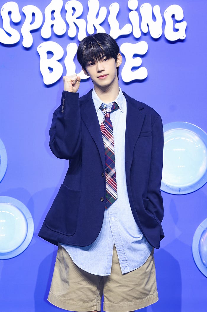 DOHOON/TWS(P)&(C)PLEDIS Entertainment