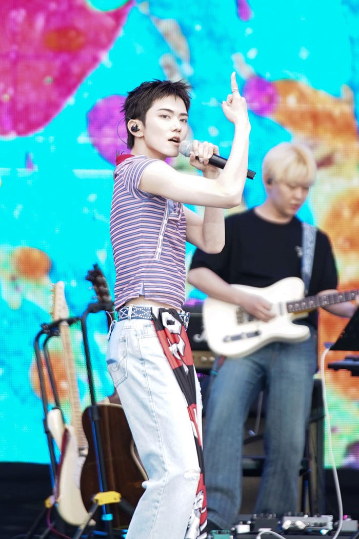 礼央(REO)/aoen「Weverse Park」(C)2026 Weverse Con Festival