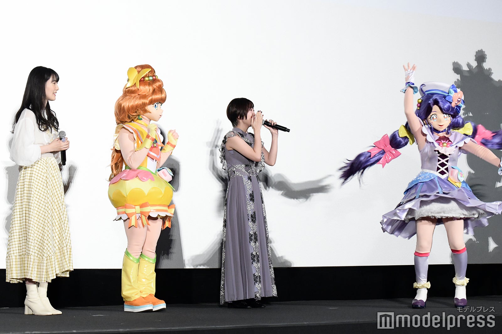 石川由依、花守ゆみり（C）モデルプレス