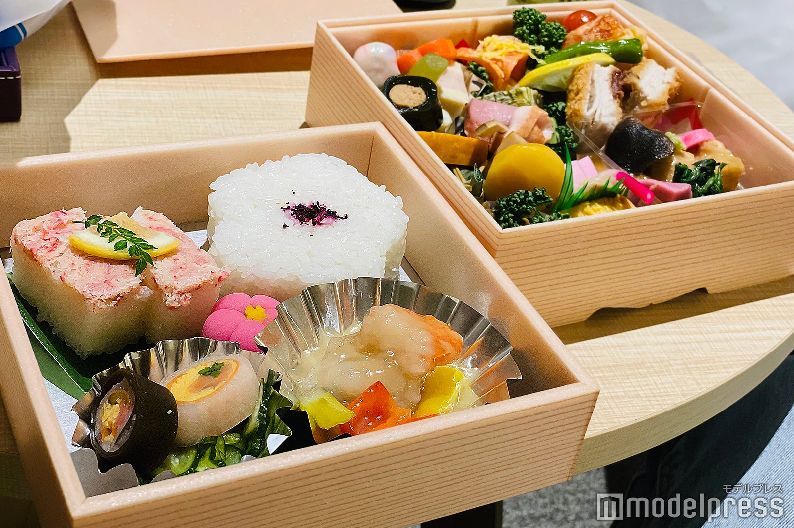 夕食に「大友楼（おおともろう）」の美味しい加賀料理御前をお部屋で食べられるプランも（C）モデルプレス