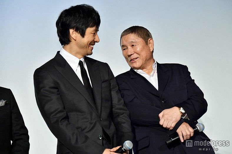 西島秀俊、ビートたけし