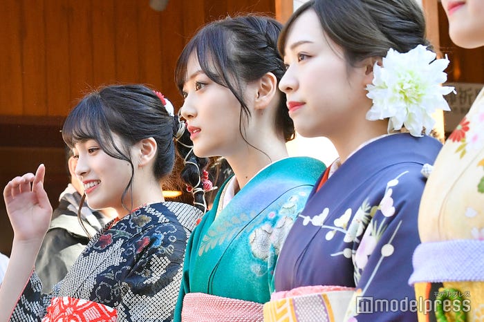 (左から)大園桃子、山下美月、渡辺みり愛、向井葉月(C)モデルプレス