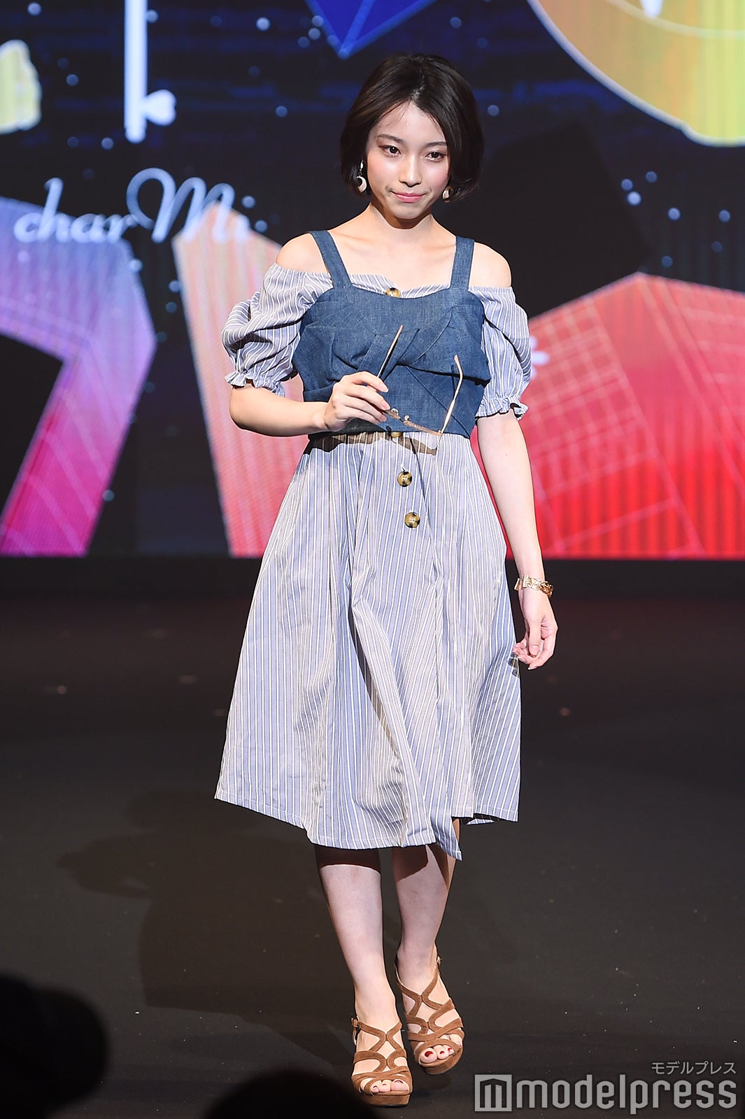 （C）モデルプレス