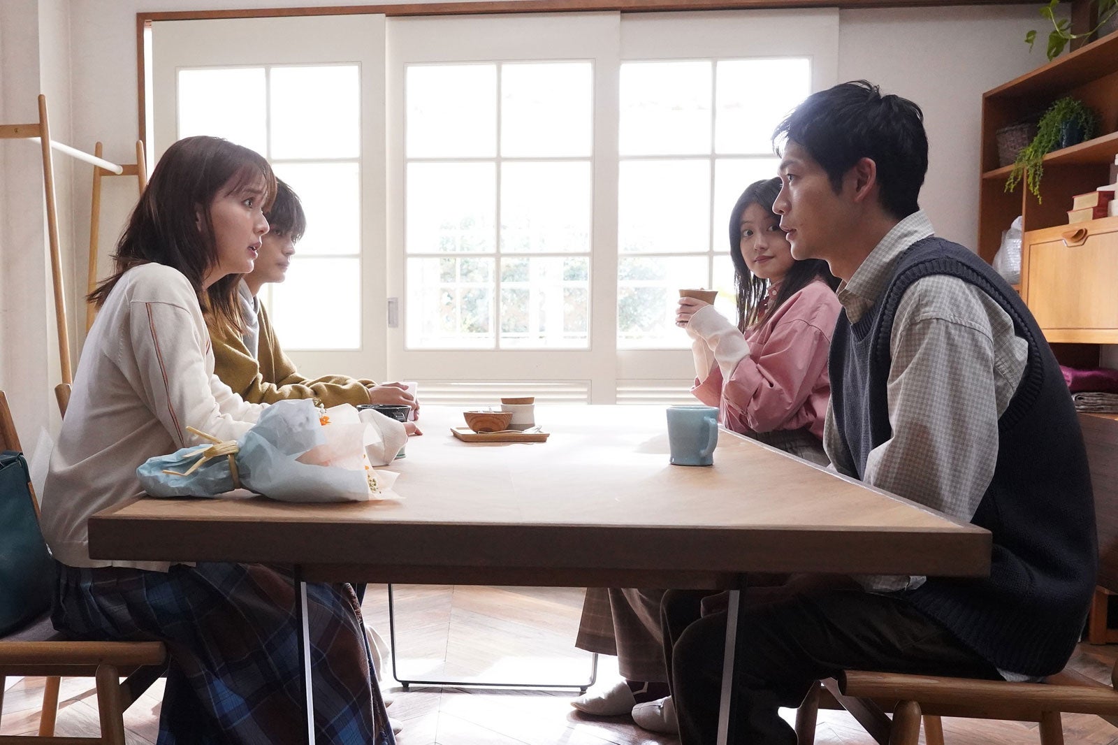 いちばんすきな花」第1話ラストシーン 初回無料トライアル・水…4