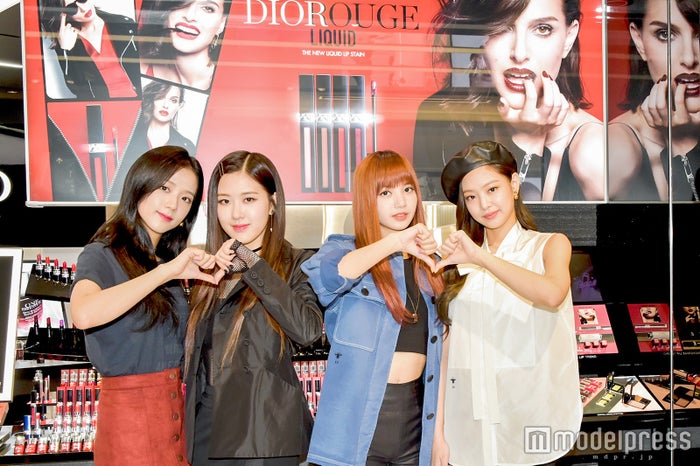 Blackpinkになれるメイク方法 愛用コスメとは Dior で買い物に密着 モデルプレス Blackpinkになれるメイク方法 愛用コスメとは Dior で買い物に密着 モデルプレス
