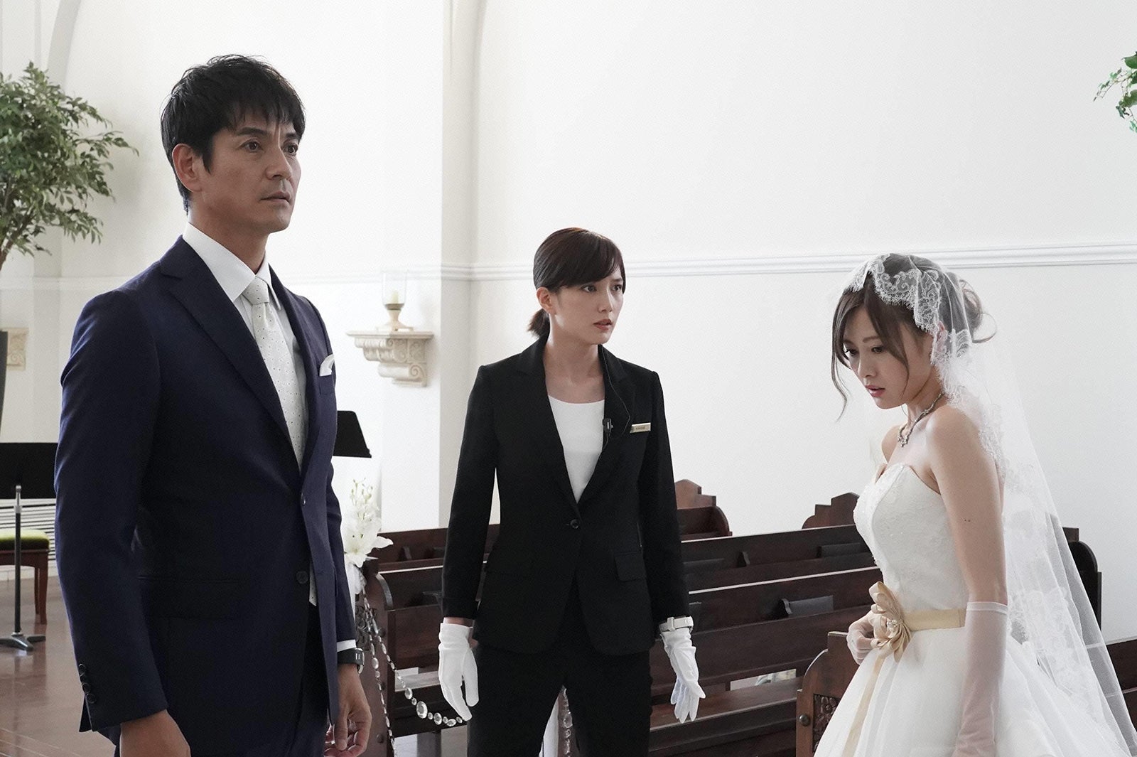 月9出演の乃木坂46白石麻衣 美貌と熱演に称賛溢れる ウェディングドレス姿で殺人計画 絶対零度 モデルプレス 月9出演の乃木坂46白石麻衣 美貌と熱演に称賛溢れる ウェディングドレス姿で殺人計画 絶対零度 モデルプレス