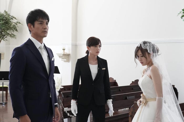 沢村一樹、本田翼、白石麻衣/「絶対零度~未然犯罪潜入捜査~」第8話より(C)フジテレビ