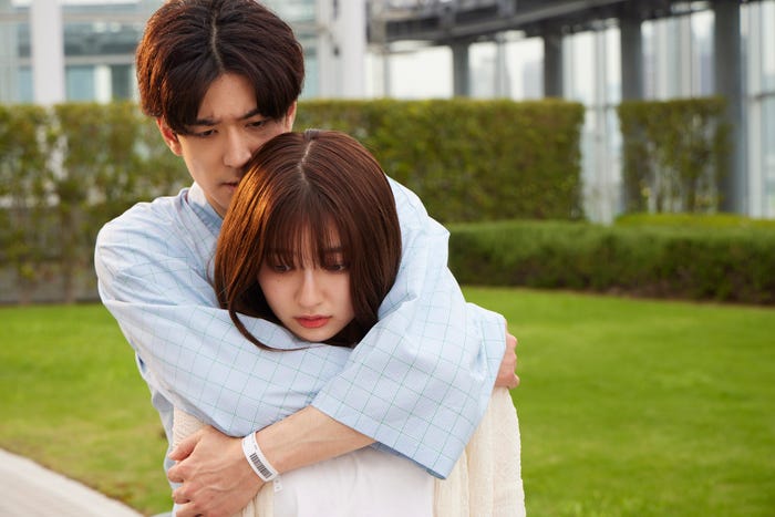 (左から)中島裕翔、吉川愛/「純愛ディソナンス」第4話より(C)フジテレビ