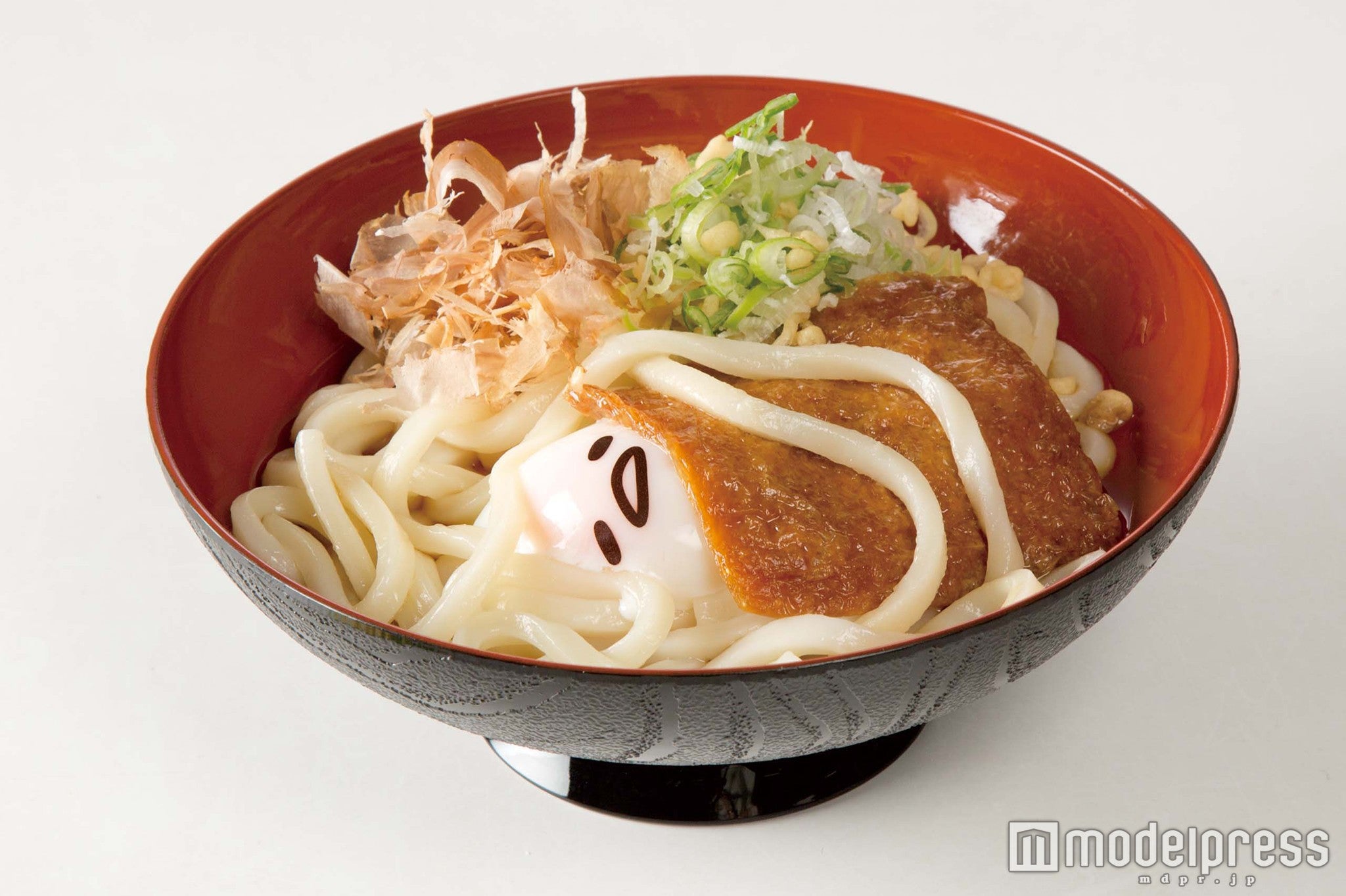 「しがらみうどん」900円（税抜）／画像提供：クリエイト・レストランツ