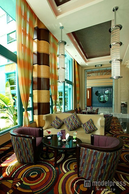 「スタジオ･ラウンジ」