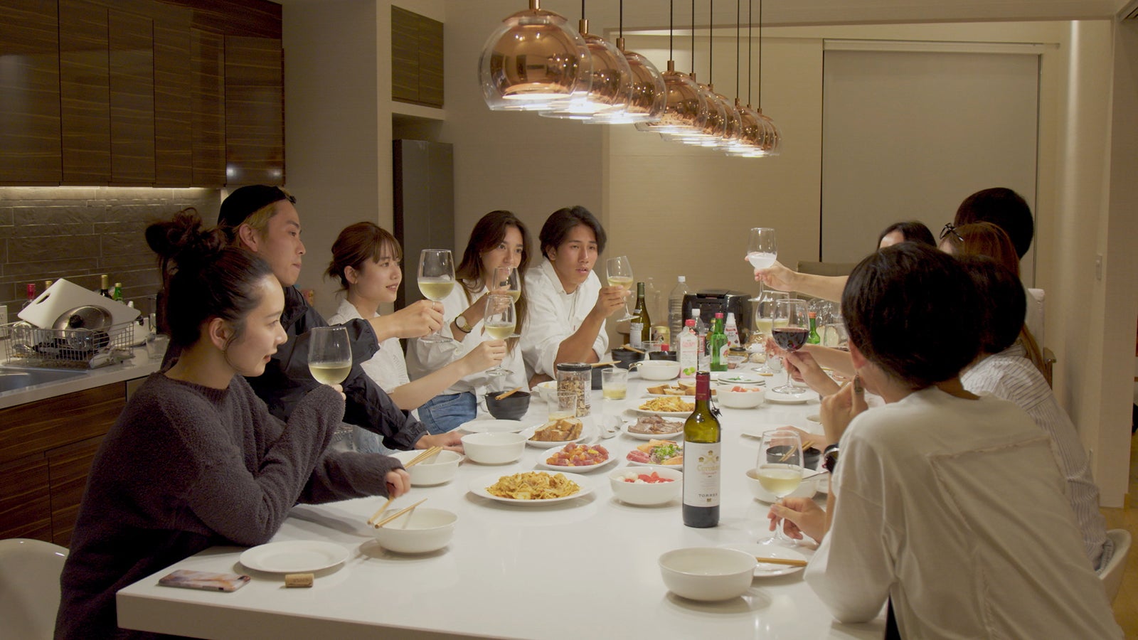 「ラブ トランジット」第7話（C）2023 Amazon Content Services, LLC or its Affiliates. All Rights Reserved.